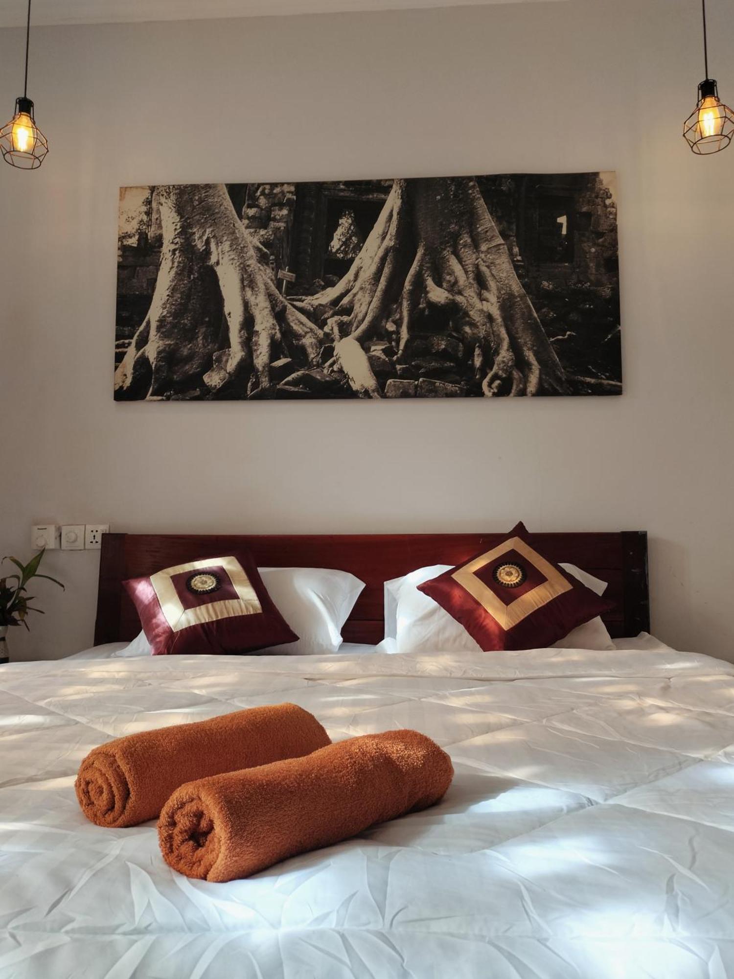 Bed & Bedzzz Hostel Сием Реап Екстериор снимка