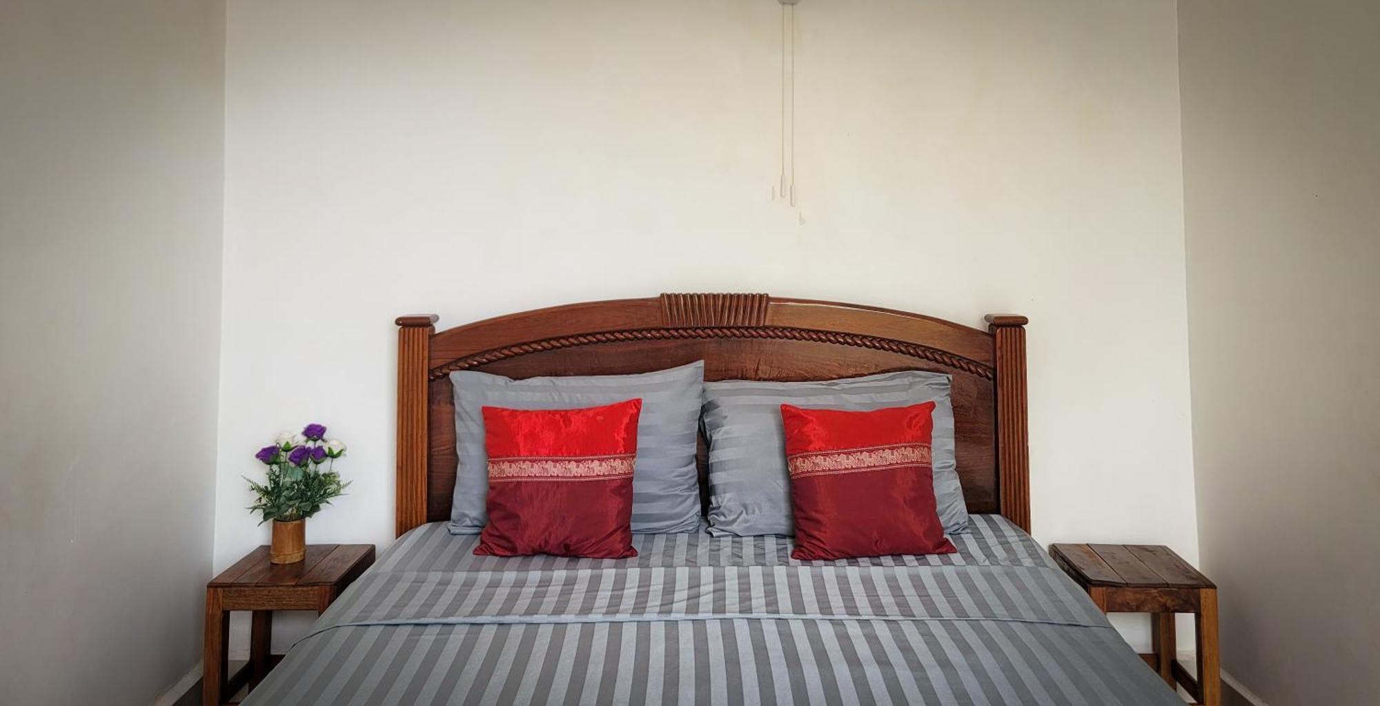 Bed & Bedzzz Hostel Сием Реап Екстериор снимка